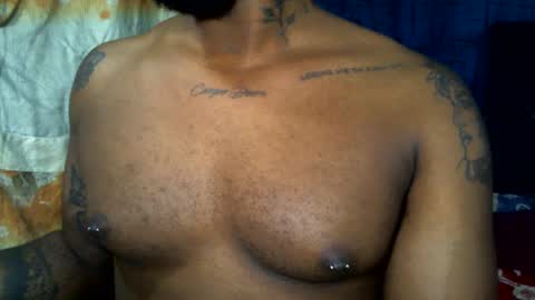 Snapshot of bbc_muscular chatting on 02.15.25 camilo online show from 02.15.25