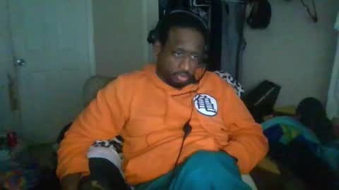 rocker n queen online show from 12.05.24