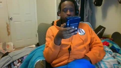 rocker n queen online show from 12.08.24