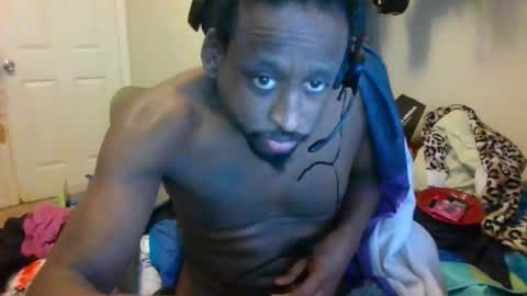 rocker n queen online show from 12.16.24