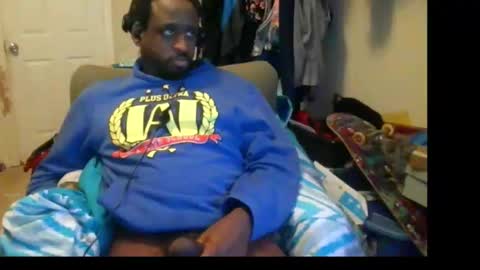 rocker n queen online show from 01.14.25