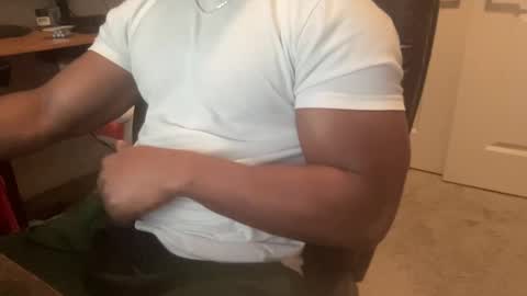 Snapshot of bbcandbody chatting on 01.20.25 bbcandbody online show from 01.20.25