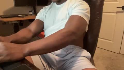 Snapshot of bbcandbody chatting on 01.21.25 bbcandbody online show from 01.21.25