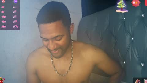 Snapshot of bbcblackhot33 chatting on 01.08.25 john online show from 01.08.25