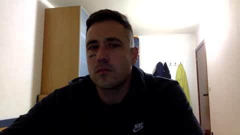 BB Namelezz online show from 11.04.25