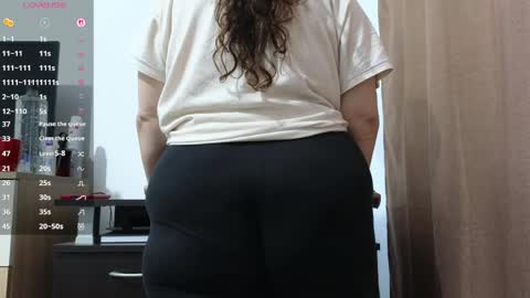 Snapshot of bbw_milf_4u chatting on 05.16.26 Emma online show from 05.16.26