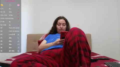 Snapshot of bbw_milf_4u chatting on 05.21.26 Emma online show from 05.21.26