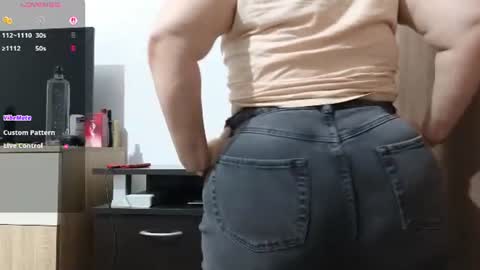 Snapshot of bbw_milf_4u chatting on 07.09.26 Emma online show from 07.09.26