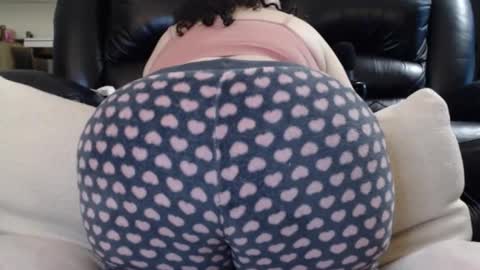 Julie online show from 11.18.25