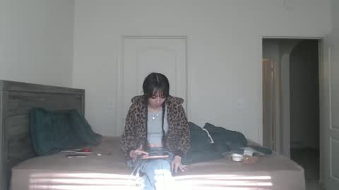 bby_julesss online show from 02.02.26