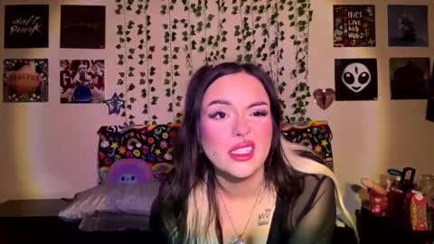 Snapshot of bbyslugggg chatting on 02.17.25 bbyslugggg online show from 02.17.25