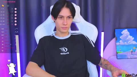 Aiden online show from 12.22.25