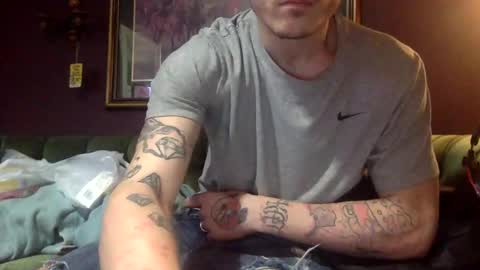 Snapshot of bdnwest417 chatting on 02.25.25 BESTDICK417 online show from 02.25.25