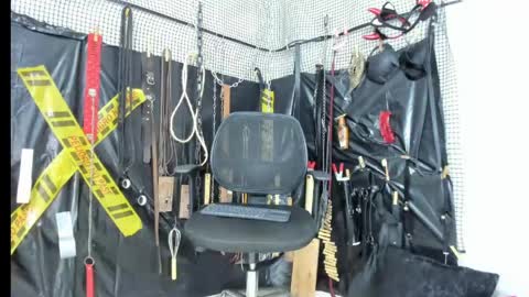 Snapshot of bdsm_meduza chatting on 03.24.26 Meduza online show from 03.24.26