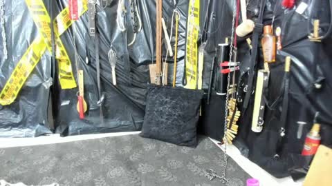 Snapshot of bdsm_meduza chatting on 04.06.26 Meduza online show from 04.06.26