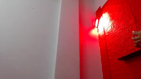 Snapshot of bdsmforever18 chatting on 02.19.26 rever online show from 02.19.26