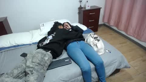 Sara  Juan online show from 12.14.25