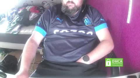 bear90130 online show from 10.19.25