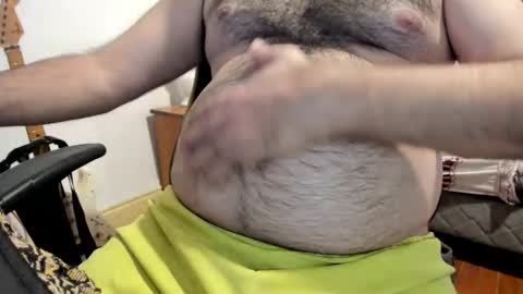 DOM bear online show from 04.23.26