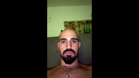 Snapshot of beardedbaldy_09 chatting on 09.29.25 Ask me online show from 09.29.25