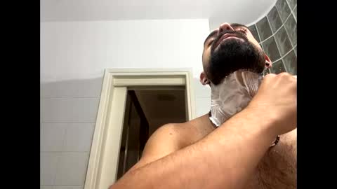 Snapshot of beardedbaldy_09 chatting on 11.30.25 Ask me online show from 11.30.25