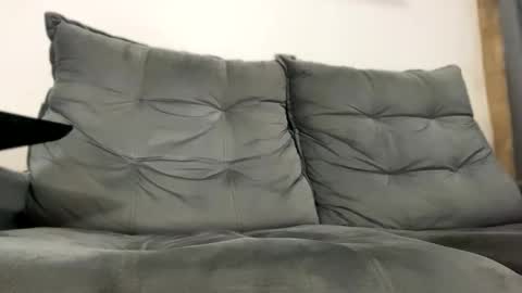 Snapshot of beardmax chatting on 09.30.25 Min online show from 09.30.25