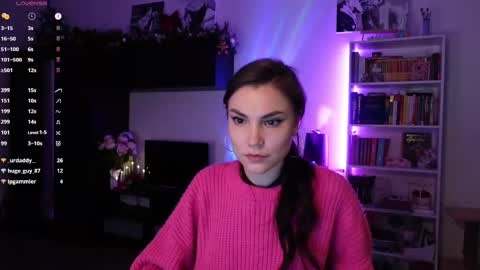 Snapshot of beatricefawne chatting on 02.22.25 Bzzz Bea online show from 02.22.25