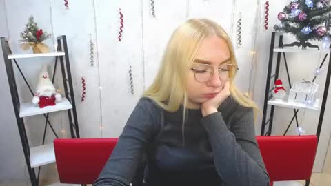 BeatriceFlyy online show from 01.11.25