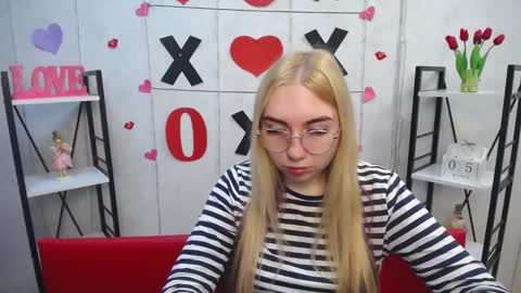 BeatriceFlyy online show from 03.05.25