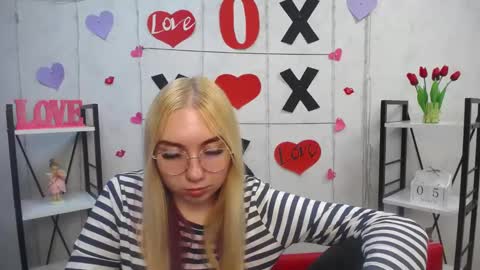 BeatriceFlyy online show from 03.05.25