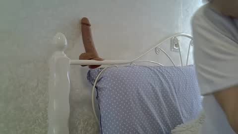 BeatriceTender online show from 02.25.25