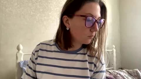 BeatriceTender online show from 10.26.25