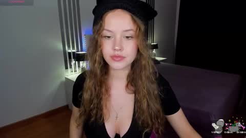 BeatriceWild online show from 10.09.25