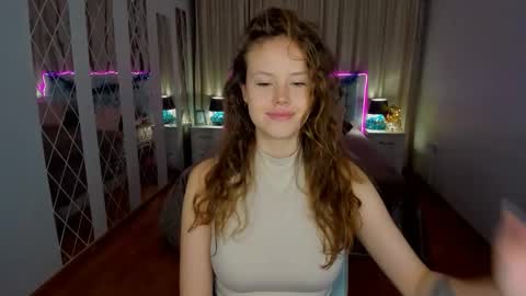 BeatriceWild online show from 12.21.25