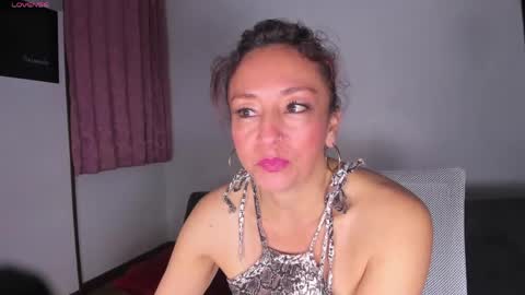 Snapshot of beatricez1 chatting on 05.10.26 Chanel online show from 05.10.26