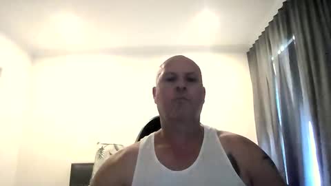 Snapshot of beatsboy87 chatting on 01.19.25 beatsboy87 online show from 01.19.25