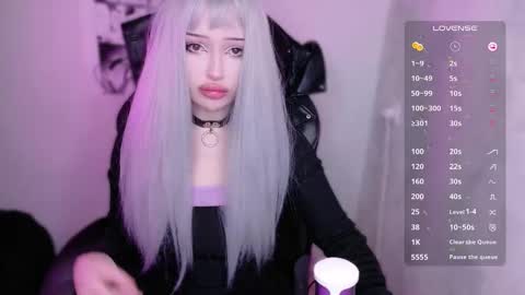 Snapshot of beaty_lilith chatting on 10.12.25 beaty_lilith online show from 10.12.25