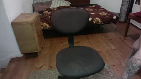 Snapshot of beautifulworld33 chatting on 03.05.25 beautifulworld33 online show from 03.05.25