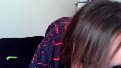 Snapshot of beautifulxxdisaster22 chatting on 04.06.26 kalysta online show from 04.06.26