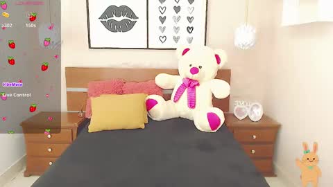beautty_pink online show from 12.15.24