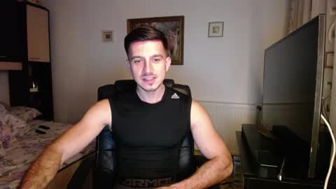 Mia and Jake online show from 11.14.25