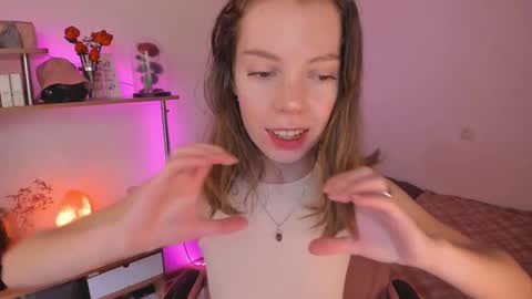 Eliise online show from 03.10.25