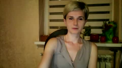 Snapshot of beautyksenia chatting on 04.30.26 BeautyKsenia online show from 04.30.26
