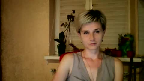 Snapshot of beautyksenia chatting on 05.26.26 BeautyKsenia online show from 05.26.26