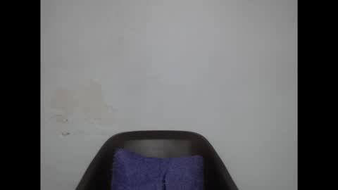 Snapshot of beautyslut1 chatting on 02.01.26 beautyslut1 online show from 02.01.26