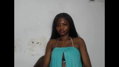 Snapshot of beautyslut1 chatting on 02.23.26 beautyslut1 online show from 02.23.26