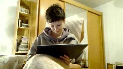 Raluca online show from 02.23.25