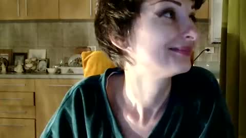 Raluca online show from 04.15.26