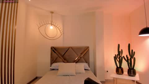 Am Becca online show from 10.08.25