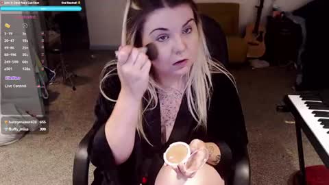 Becca Lubov online show from 06.25.26